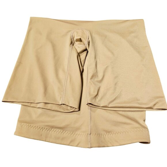 Spanx Beige‎ Capri Shapewear Pants For Women Size M Polyester/Spandex Blend - Picture 4 of 8